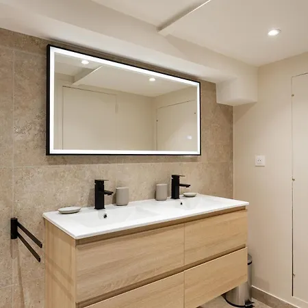 Modern Duplex 10 Min From Place De La Nation