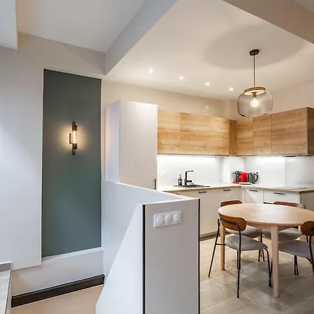 Modern Duplex 10 Min From Place De La Nation