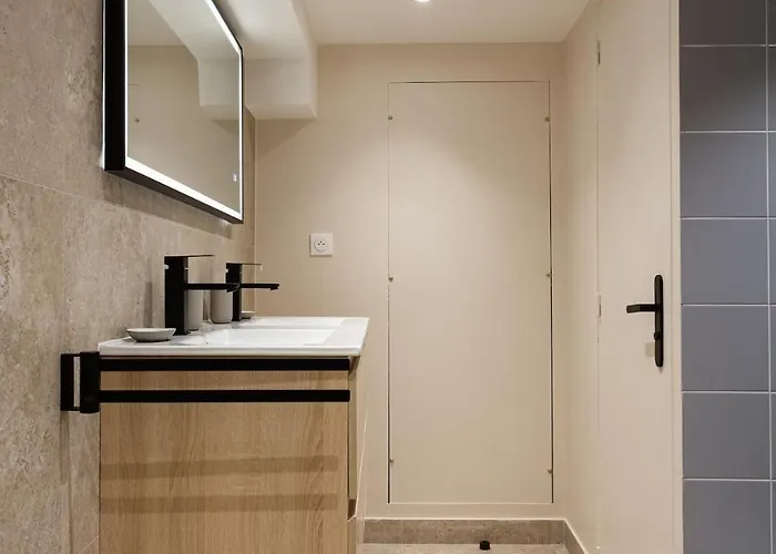 Daire Modern Duplex 10 Min From Place De La Nation *