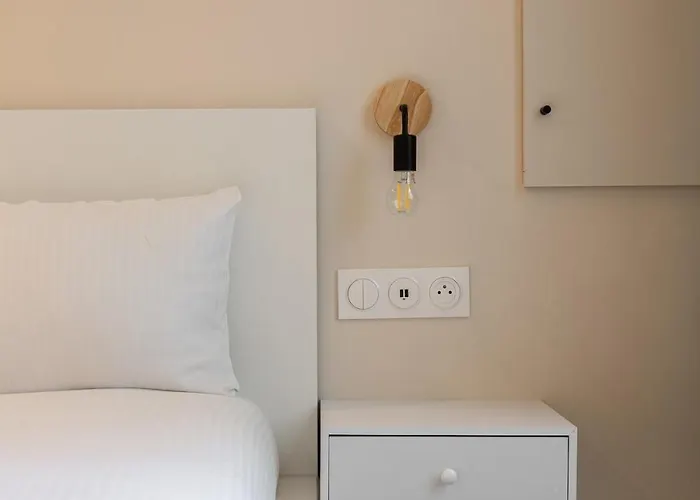 Lägenhet Modern Duplex 10 Min From Place De La Nation